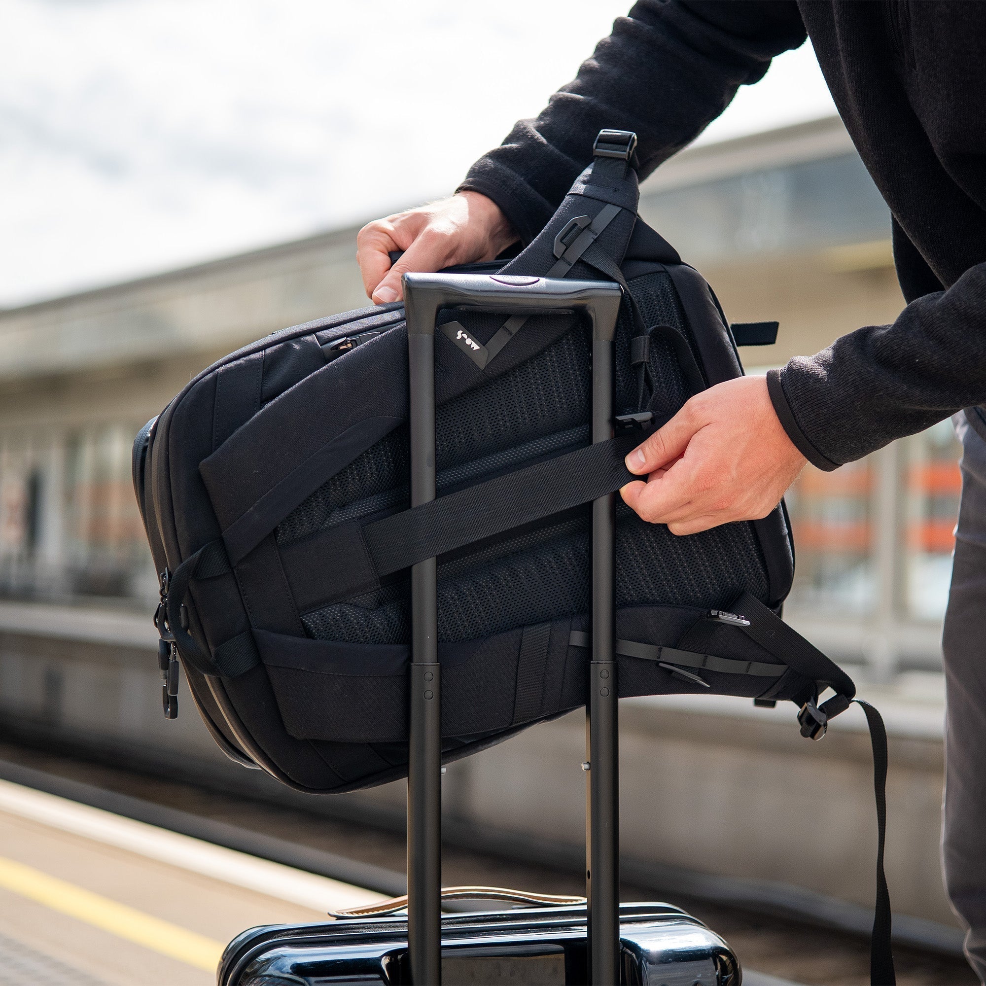 Extreme Commuter Backpack with AiroFoam® & Wraparound Zip