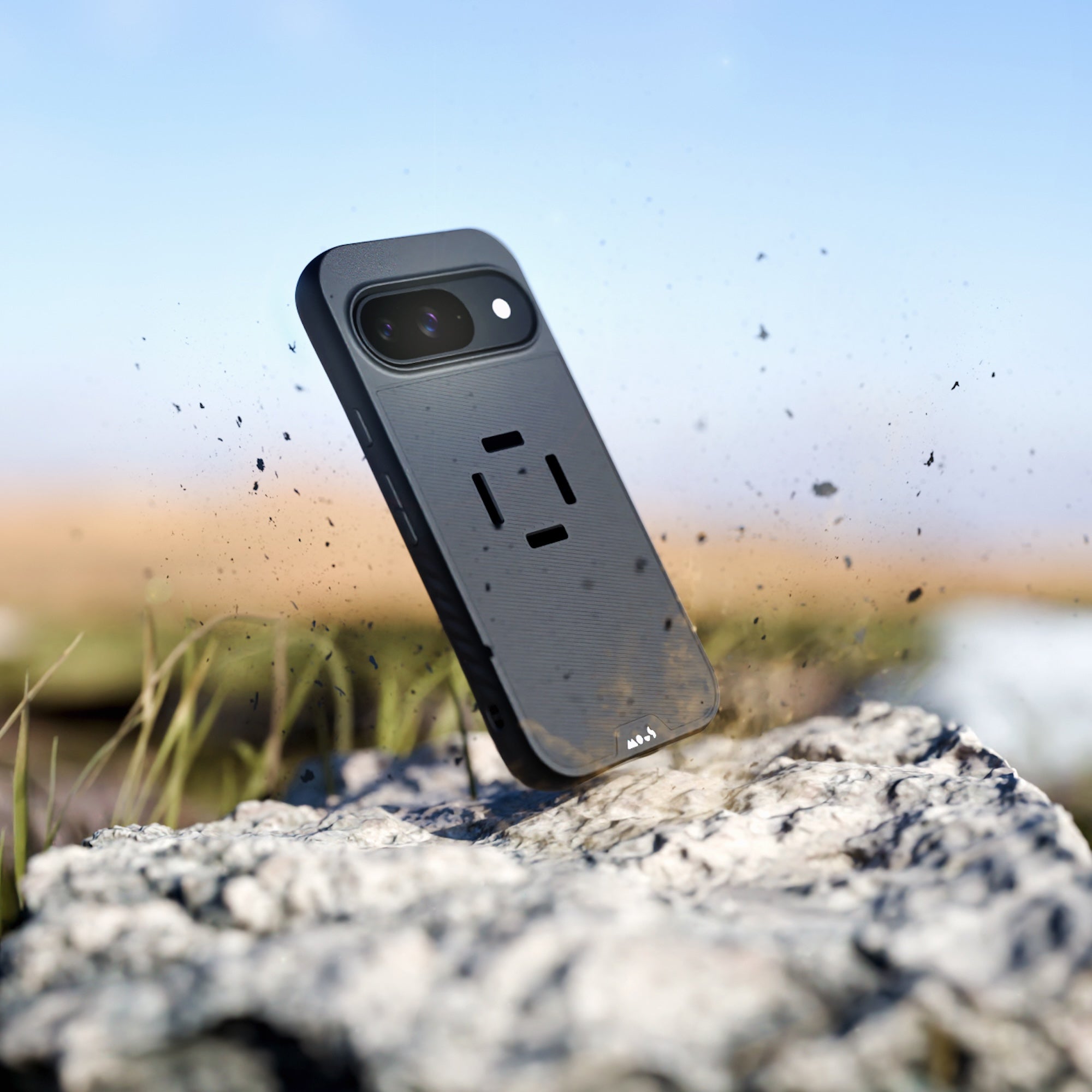 IntraLock® MagSafe Phone Case with Mous-Grade Protection