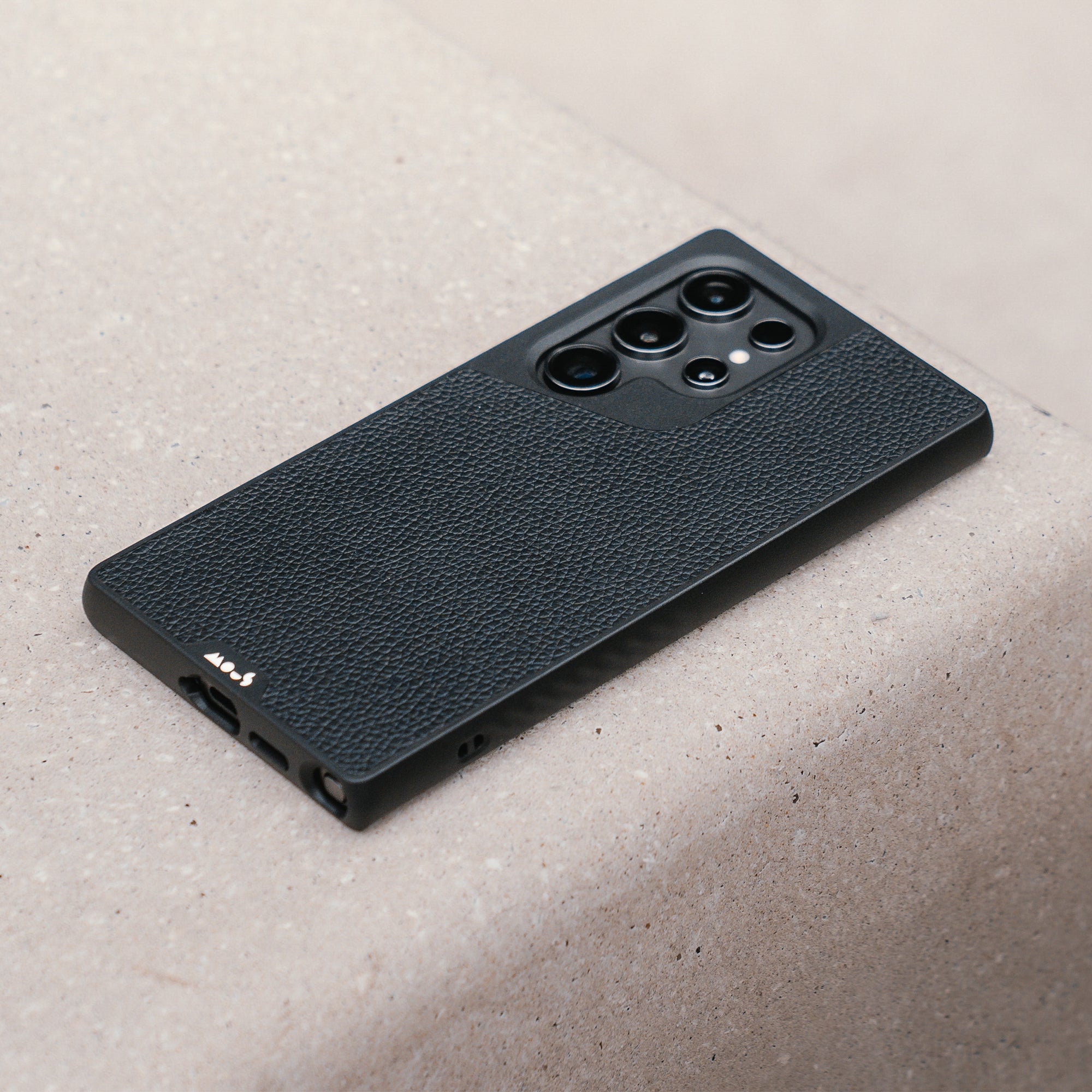 MagSafe Leather Phone Case - Limitless 5.0 with AiroShock Protection