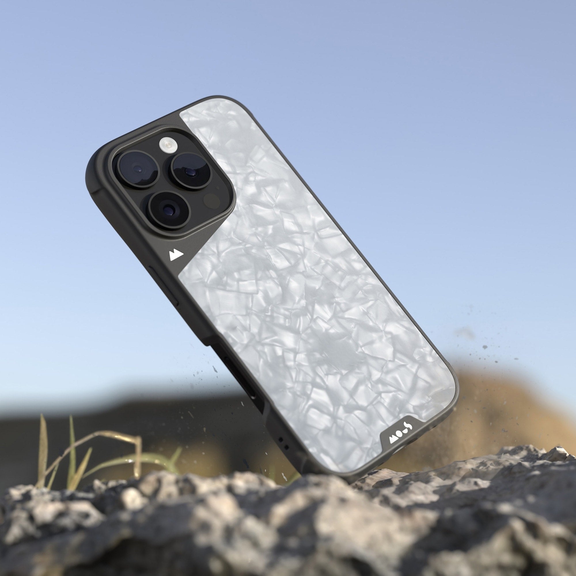 MagSafe iPhone Case Silver Pearl - Slim & Protective