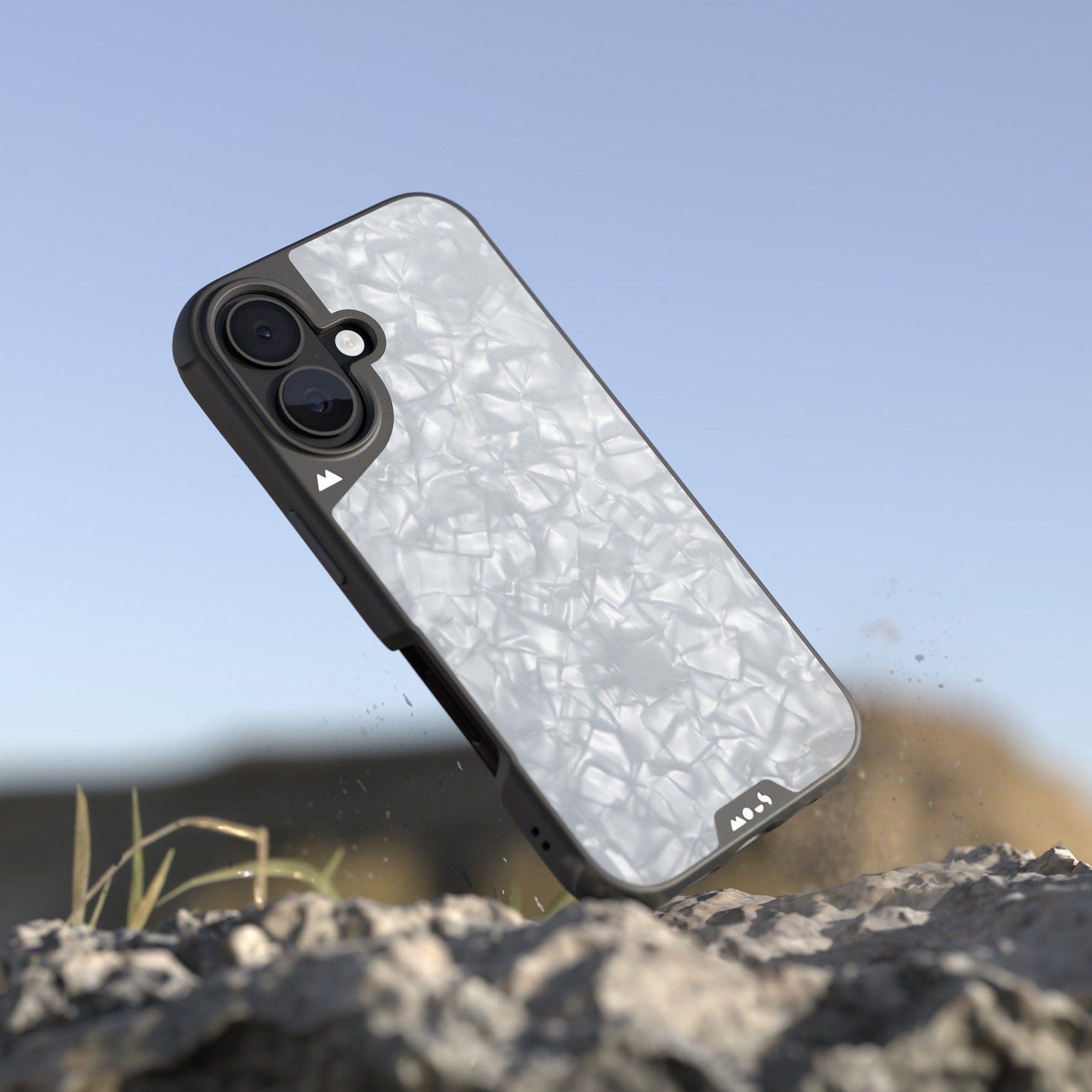 MagSafe iPhone Case Silver Pearl - Slim & Protective