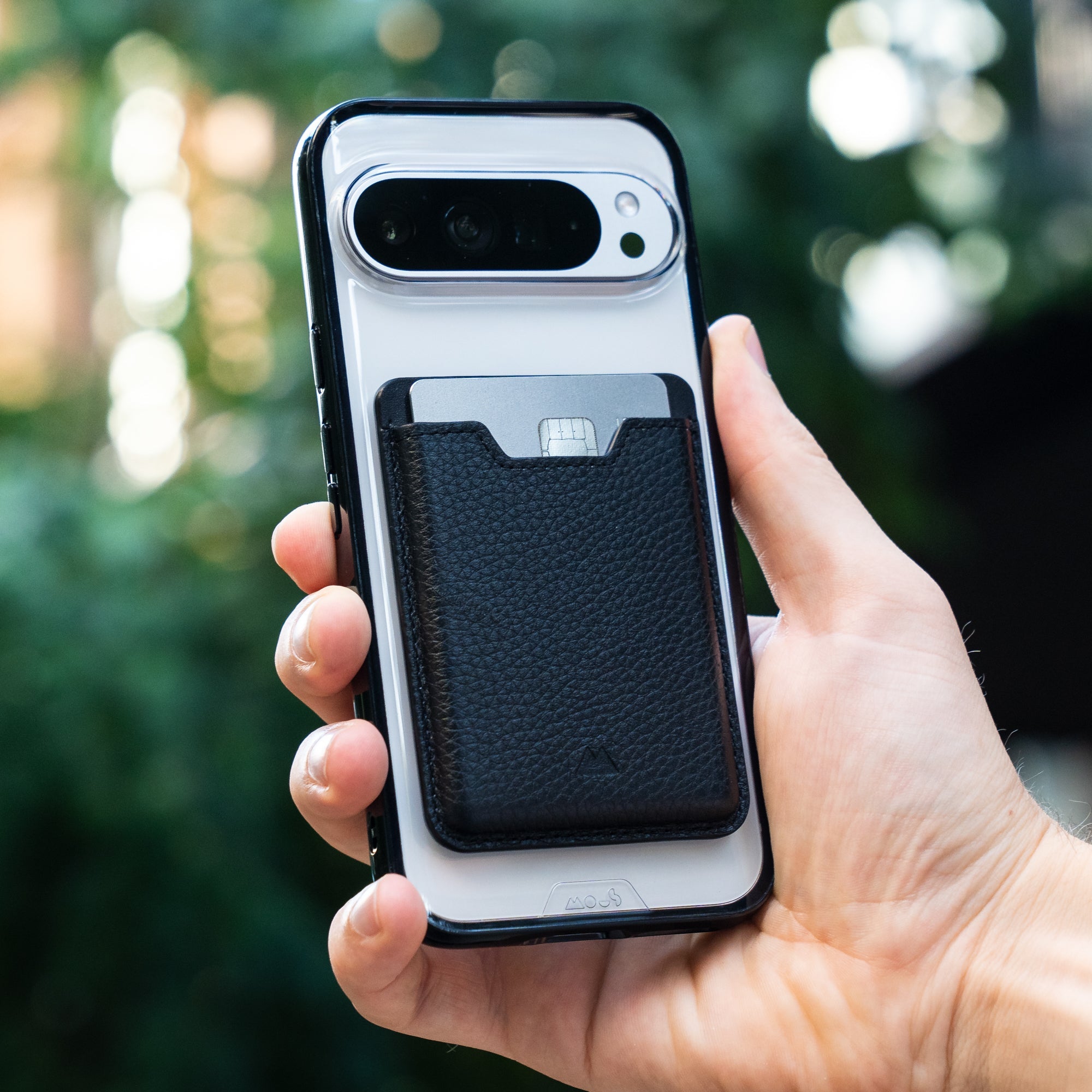 MagSafe Clear Phone Case with AiroShock Protection - Clarity 2.0