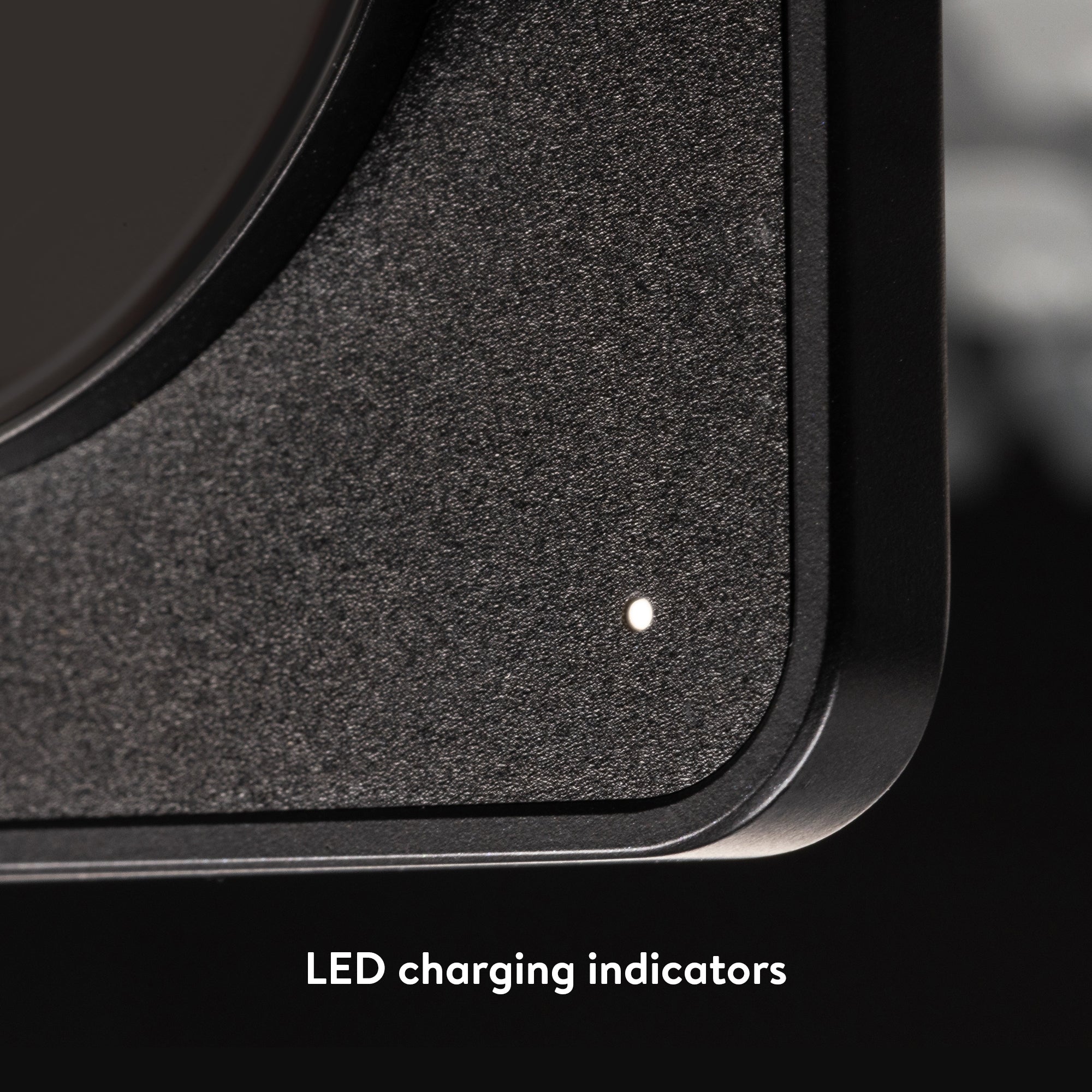 Qi2 Wireless Charging Pad - 15W Fast Matte Black Charger